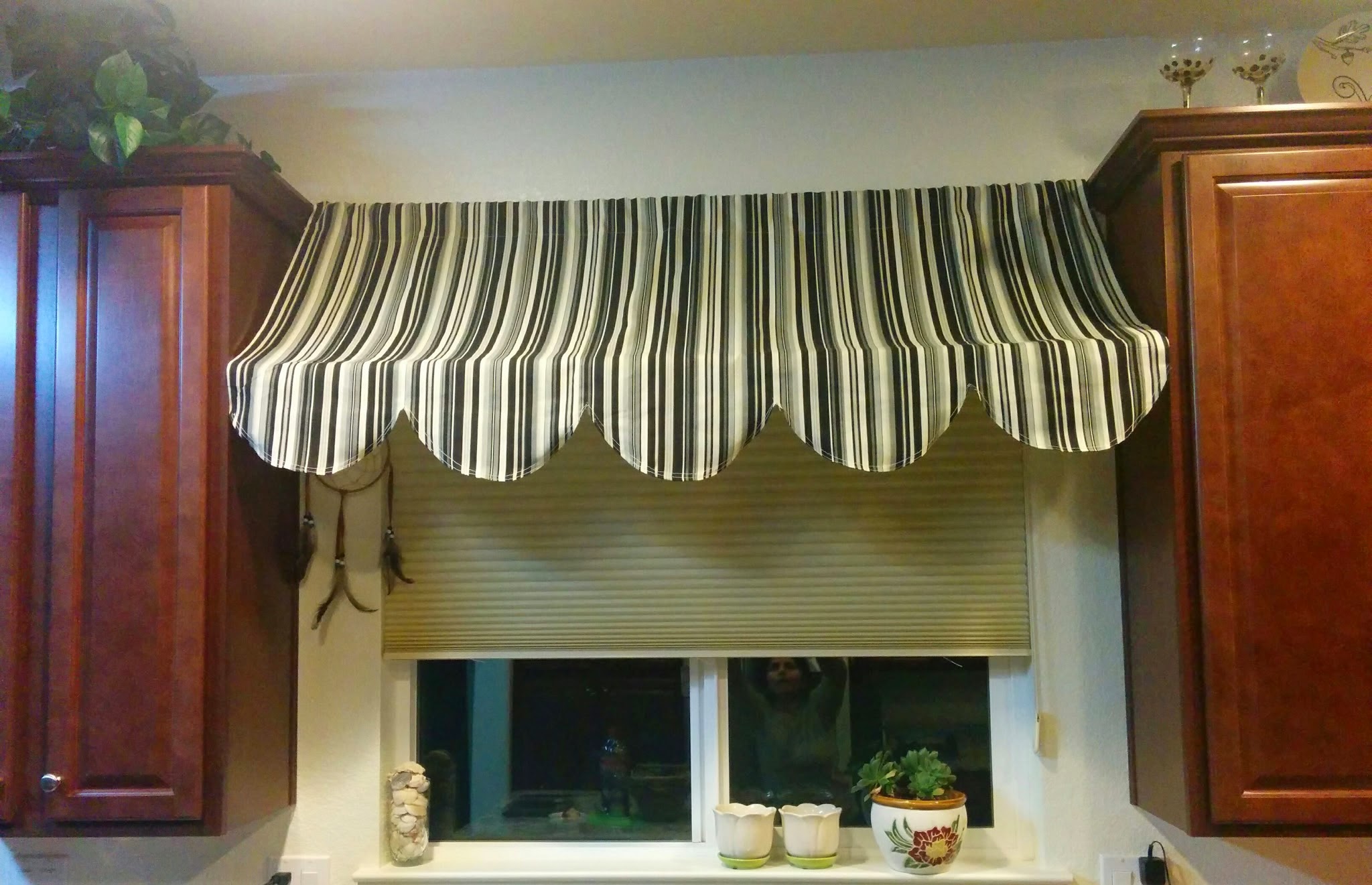 S And Bits Diy Indoor Awning I Loved The Indoor Awning Idea And Knew Right Away That Wanted One For My Kitchen Window