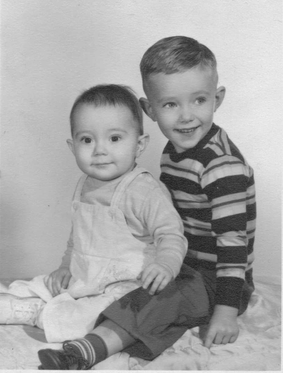 The Jones Genealogist: Siblings