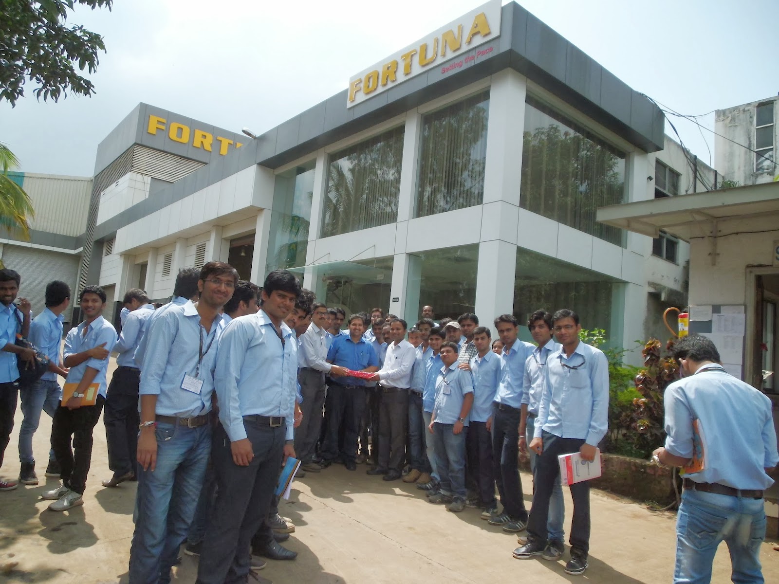 Mechanical Engineering Students Association Industrial Visit Of BE Mech. Engg. Students to