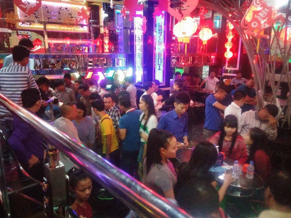 Casa and Hotel (Phnom Penh) Jakarta100bars Nightlife