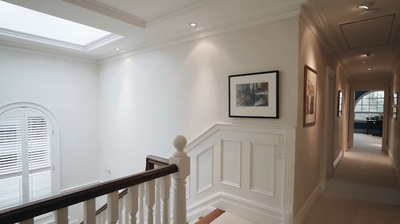 Luxury Home Interior Design Tour vs. 88 South Drive, Toronto, Ontario - Sotheby's International Realty Canada