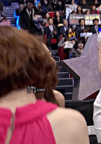 MBC 연예대상에서 열일한 설인아 | 인스티즈