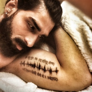 Akshay dogra and sakshi dogra, twitter, wife, age, ridhi dogra, wiki, biography Akshay dogra and sakshi dogra, twitter, wife, age, ridhi dogra, wiki, biography