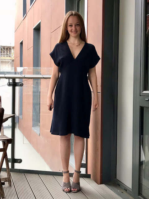 Diary of a Chain Stitcher: Tessuti Lois Dress in Navy Rayon Crepe from The Fabric Store