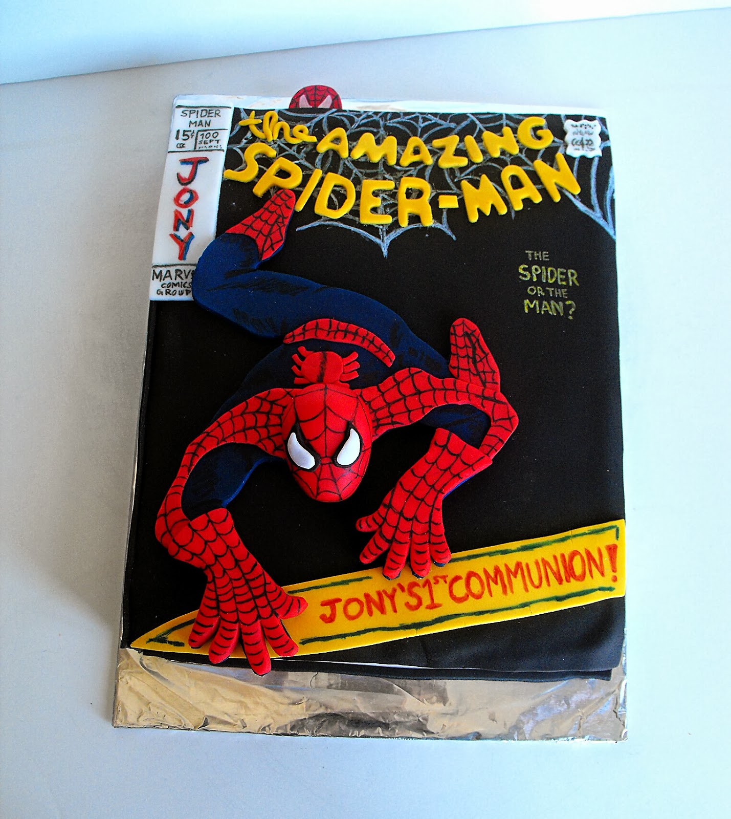 SAMZ CAKEZ Cake Feature Spider Man Comic Book Cake 1385765569 Picsay