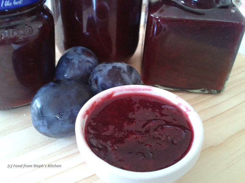 Steph's Kitchen Easy Plum Jam with no pectin!
