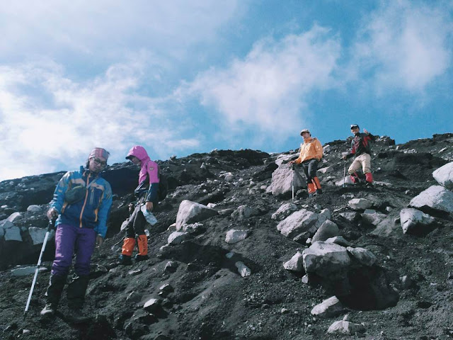 jalur menuju puncak gunung semeru jalur menuju puncak gunung semeru