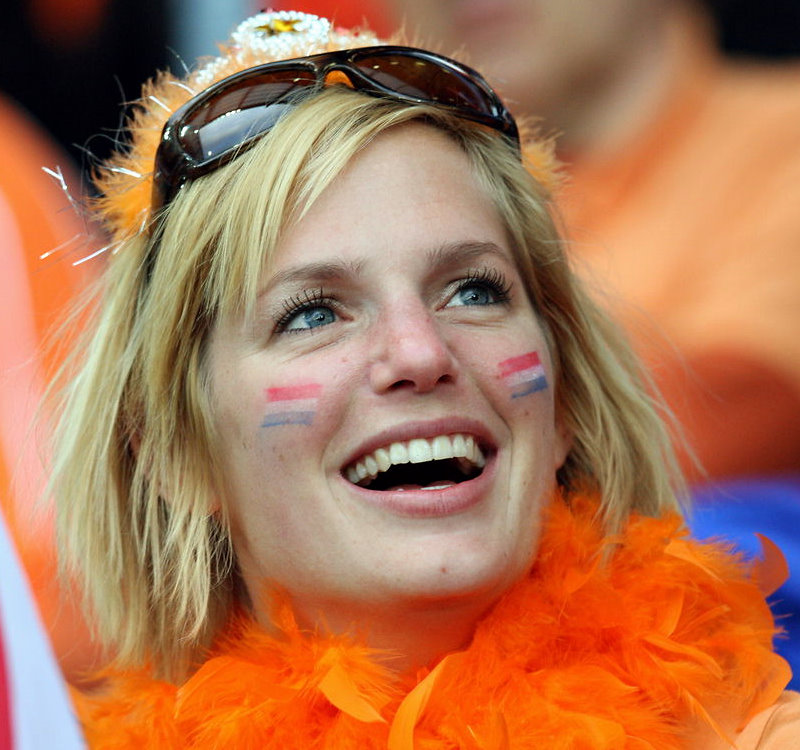 Beautiful Dutch Fans Of Euro 2012 Istoryadista History Blog Cebu