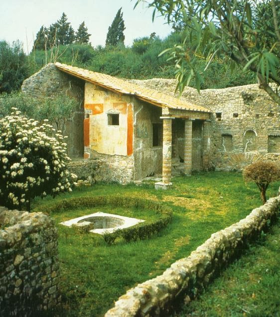 bensozia Roman Gardens