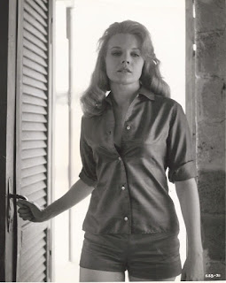 Slice of Cheesecake: Carroll Baker, pictorial