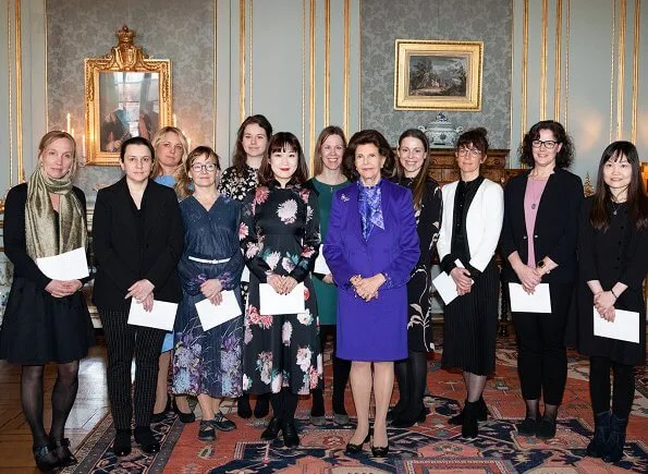 Swedish Queen Silvia handed out "Queen Silvia Jubilee Fund's Scholarships" at a ceremony held at the Royal Palace