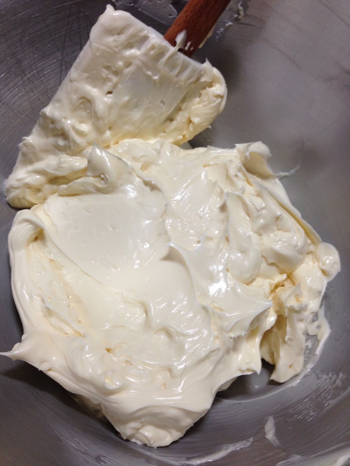 Heart of Mary Old fashioned butter icing