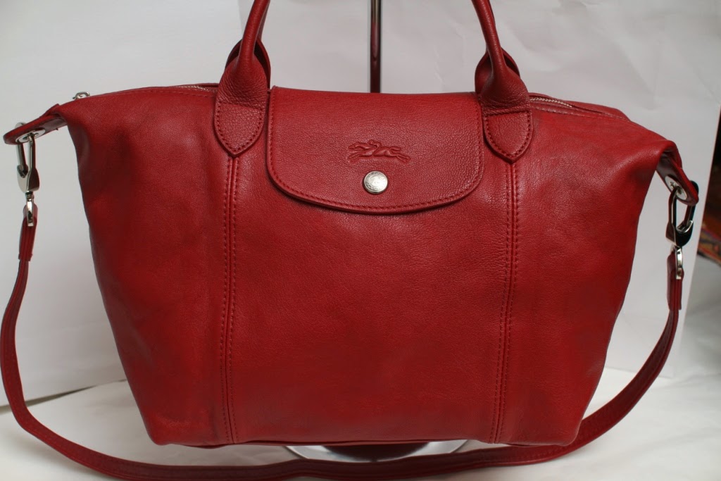 The Chic Sac: Longchamp Le Pliage Cuir Leather Satchel - Red