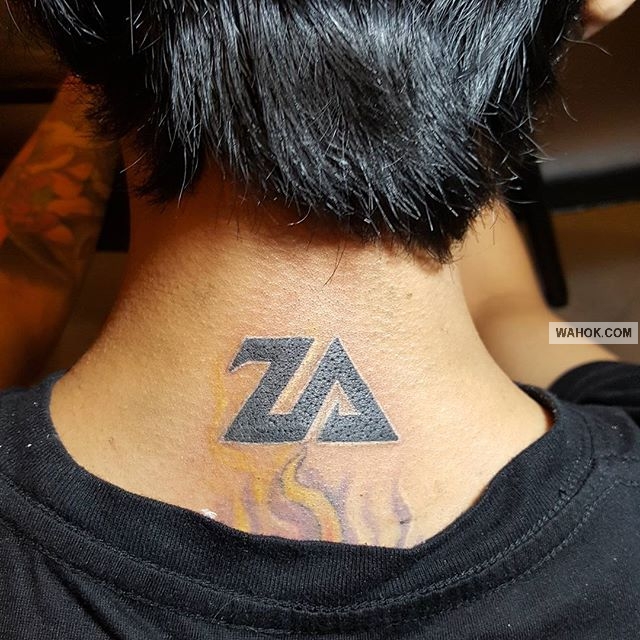 20+ Gambar Tato Brand Logo Sebuah Perusahan Atau Club Dari Yang Simpel Sampai Paling Keren Acer Inc.Adidas, Allianz, AOL, Apple Computer, ASUS, AT&T, BMW, Puma, Honda, HSBC, Opel, Pepsi, Sony, Steyr Mannlicher, Swire Group, The Walt Disney Company, Toshiba, Total S.A, Toyota, Wal-Mart Stores, Yahoo!, Philips, Hyundai, Hewlett Packard, IBM, Intel Corporation, Jardine Matheson, KFC, McDonald's, Mercedes Benz, Microsoft, NestléNike, Inc.Nintendo, Nissan, Nokia, Chevron Corporation, Coca-Cola, Dell, Enron, Exxon, Fiat, Fonterra, Freeport, Google,