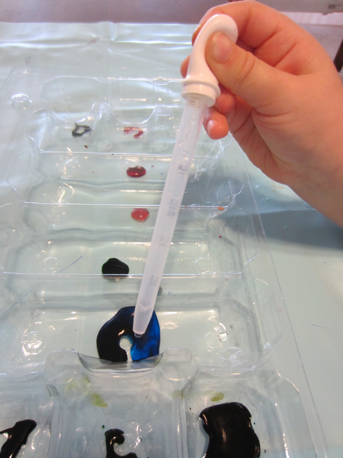 learn-with-play-at-home-colour-discovery-water-transfer