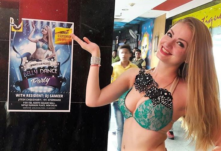 Lesbian belly dancers