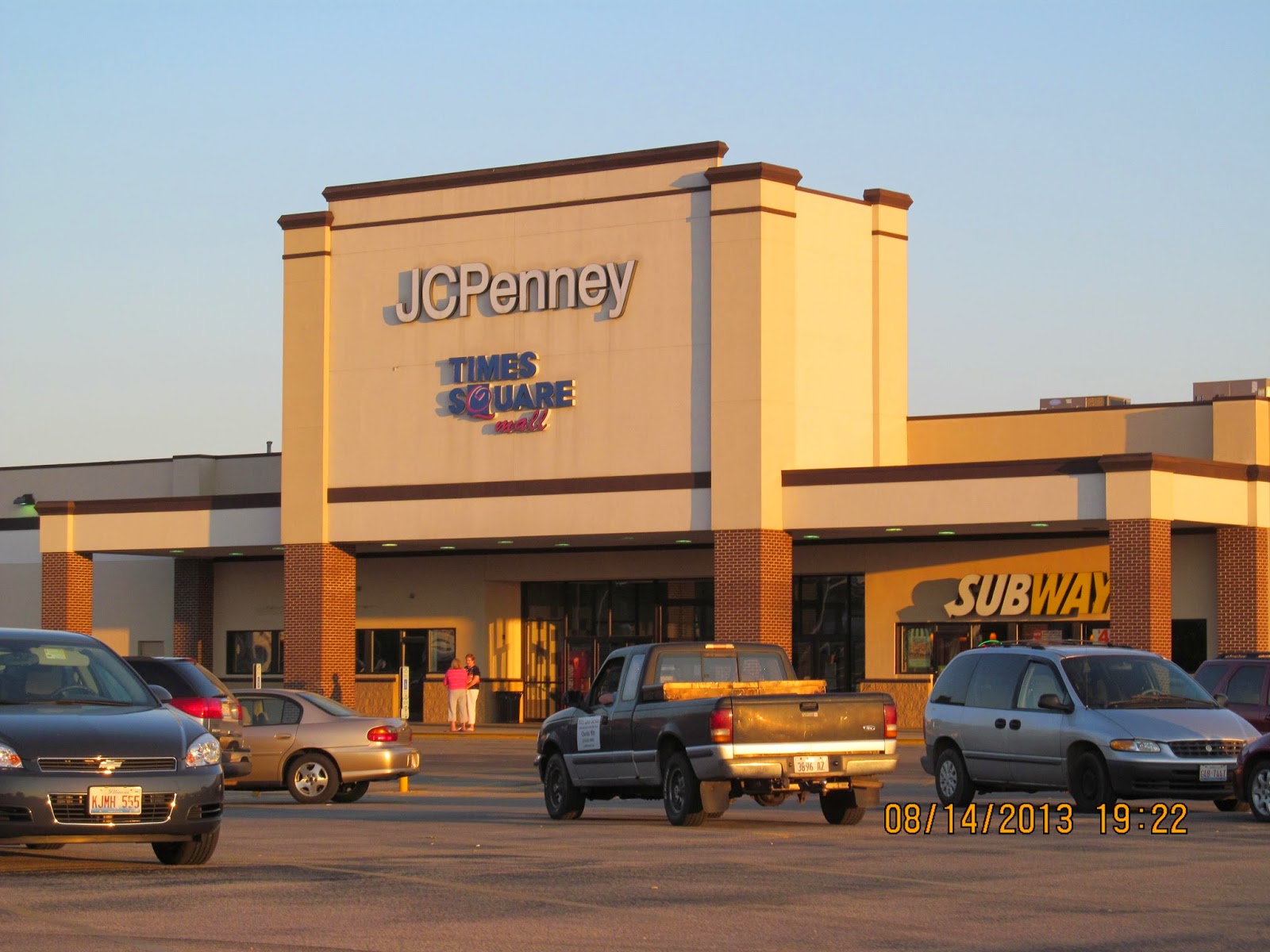 Trip to the Mall Times Square Mall (Mount Vernon, IL)