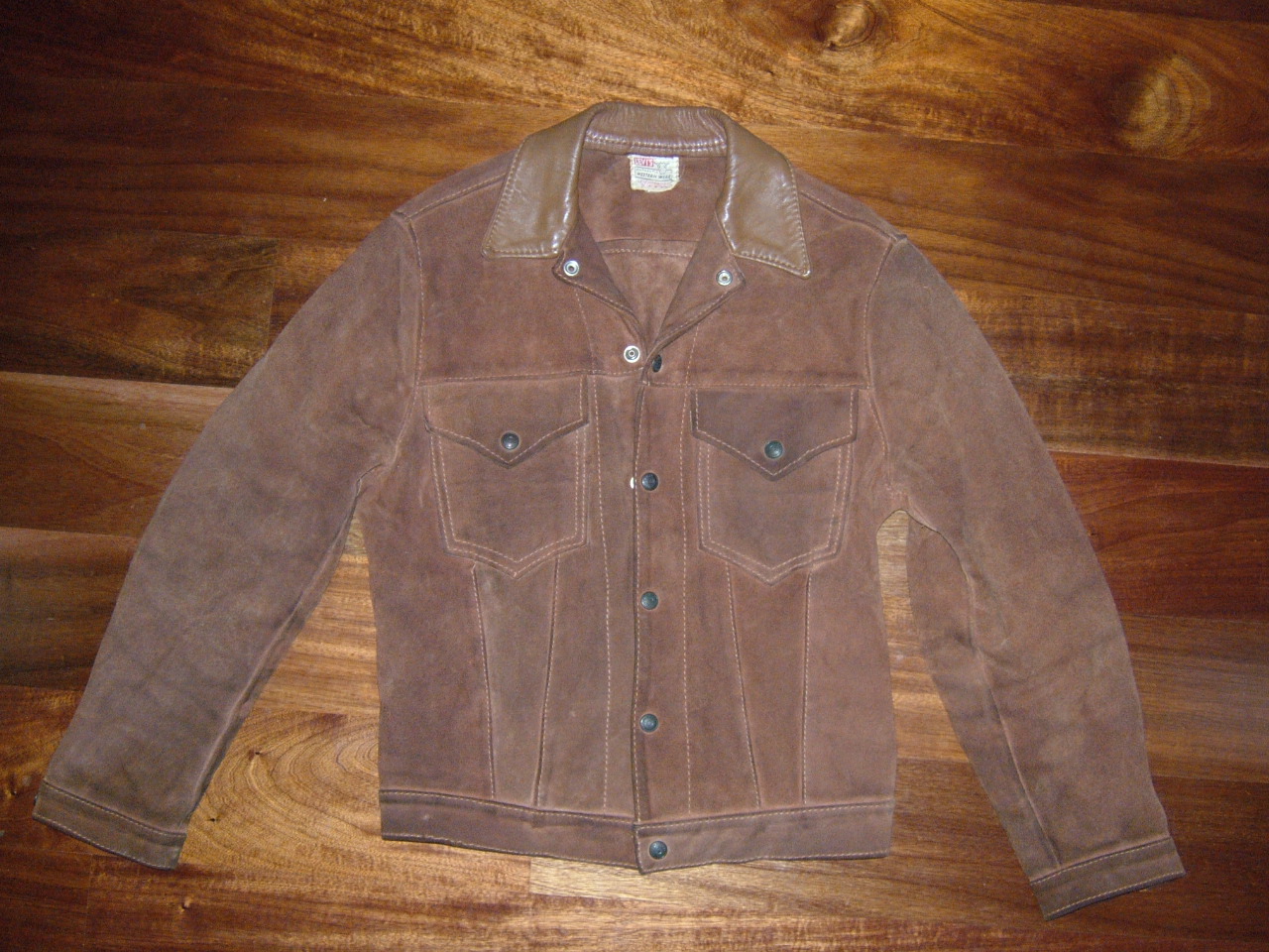 My Vintage Levis: Brown Suede Levi's Truckers Jacket