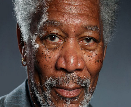  ΝΟΜΙΖΕΙΣ πως βλέπεις μια φωτογραφία του Morgan Freeman... Για δες καλύτερα... 