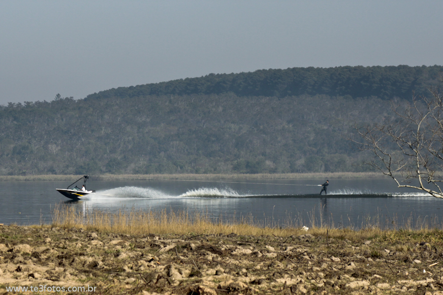 Clicando Aves Pescaria de imagens em ItirapinaSP Represa do Broa