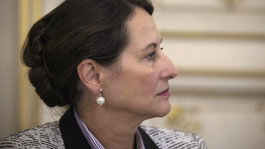 Ségolène Royal la fille du lieutenant colonel Le Monde