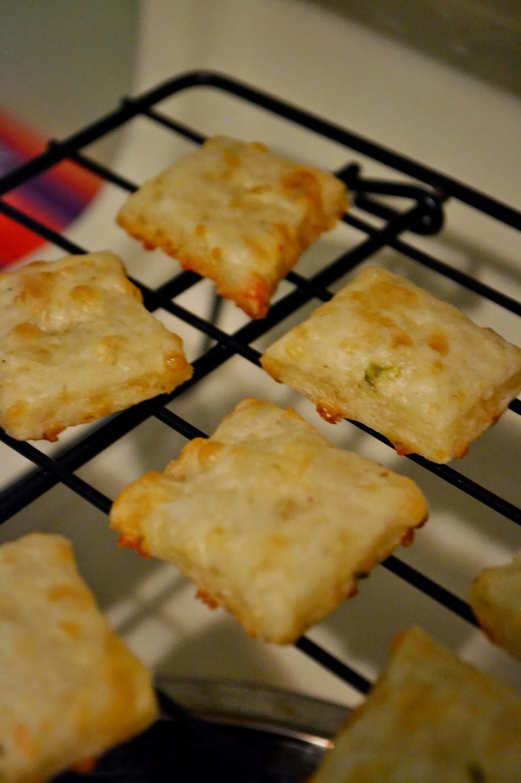Simple Savory & Satisfying: Homemade Pepper Jack Cheez-its