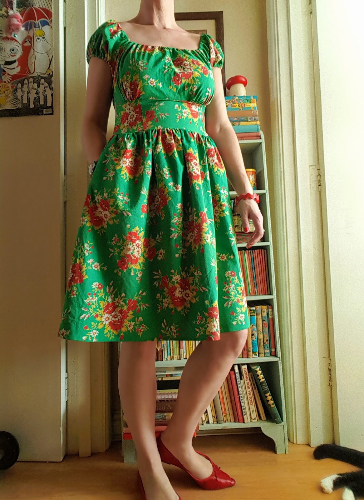 Bobo Bun: Sewing and Pattern Hacking with Vintage cloth