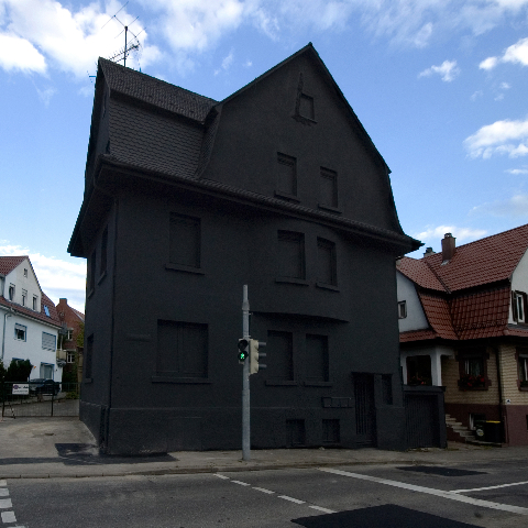 Deformutilation: Black Houses