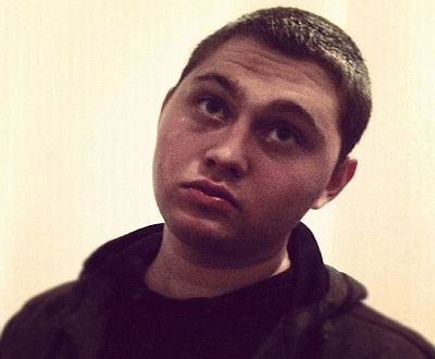 This teen Reveals Secret Success Big Apple - Mas Aal Cliquers