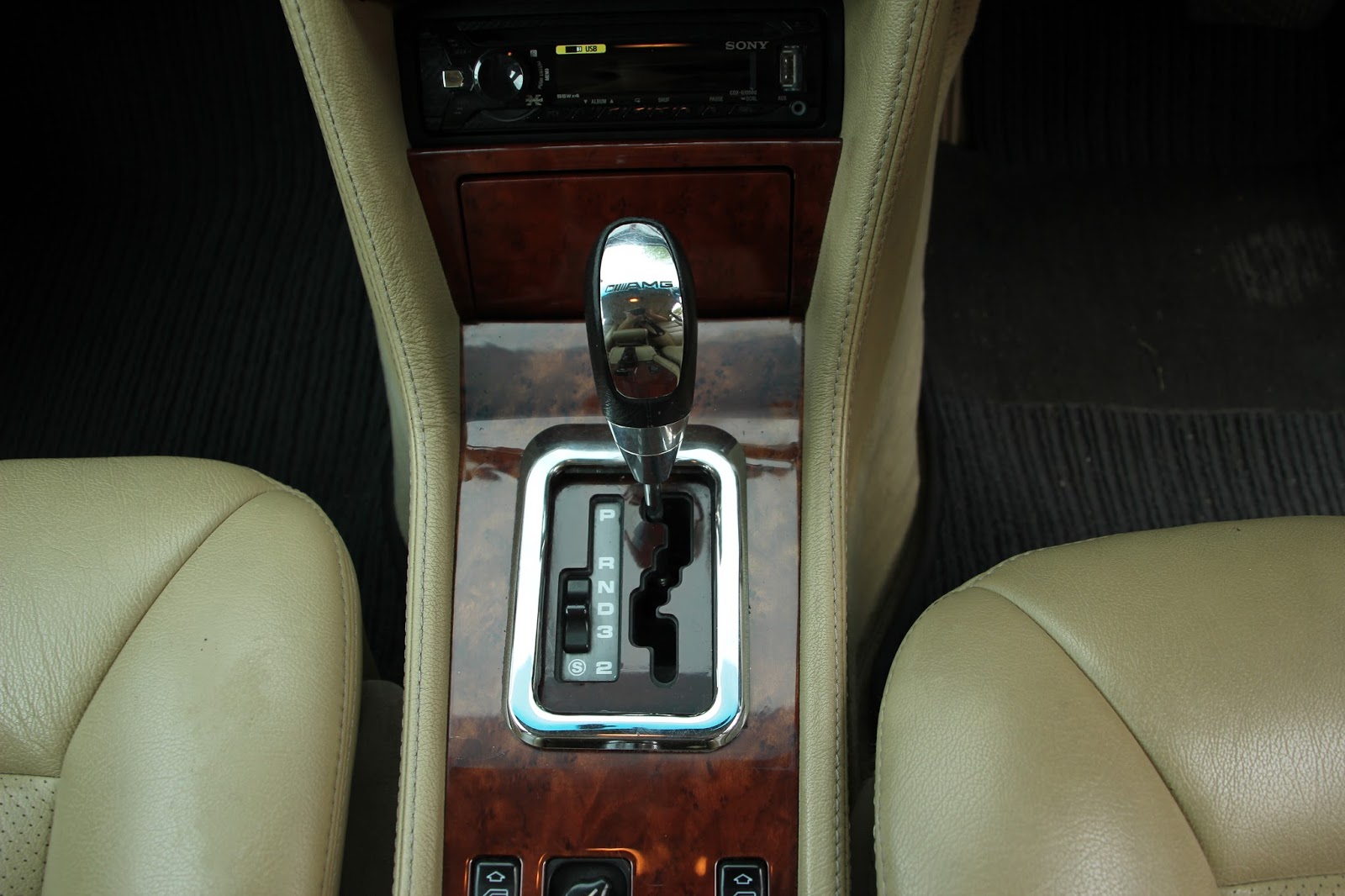 A Tough Act To Follow 1989 Mercedes Benz 300e 24 Review