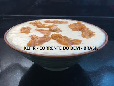MOUSSE DE MANGA COM KEFIR DE LEITE