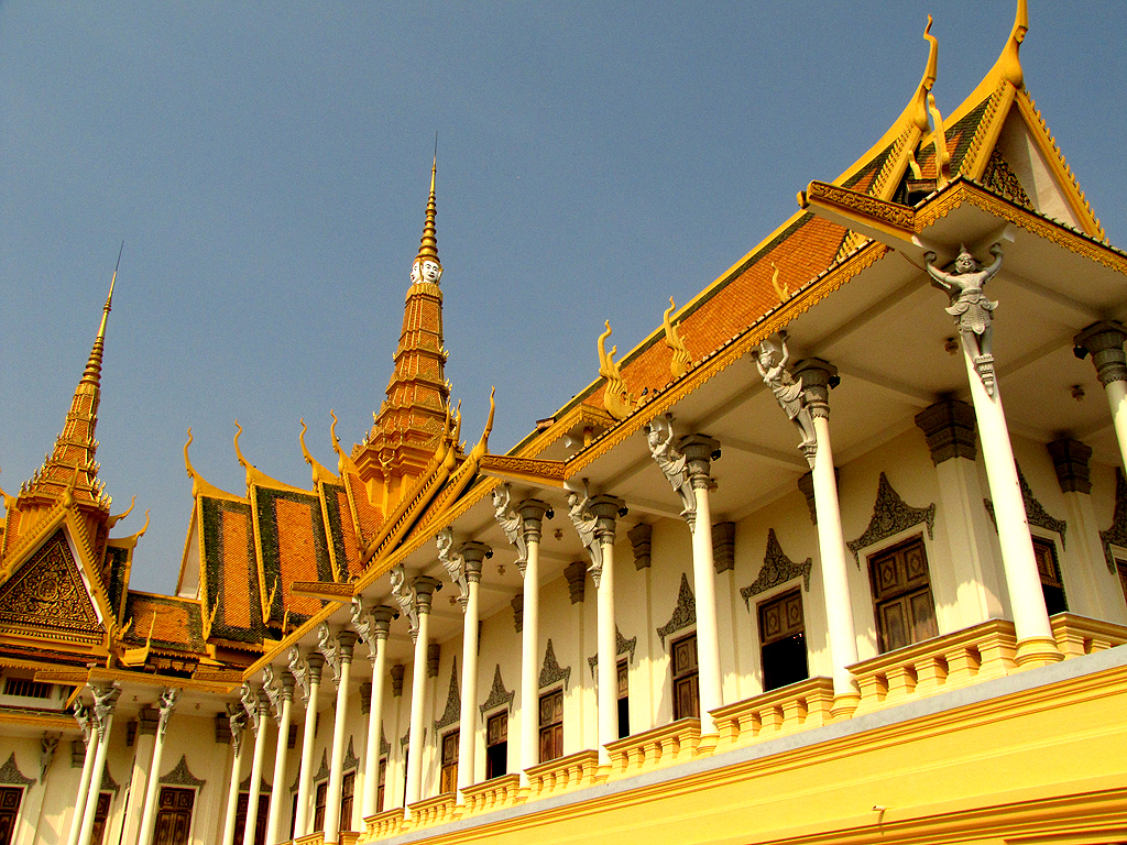 The Compleat Traveller Silver Pagoda, Phnom Penh, Cambodia The Compleat Traveller Silver Pagoda, Phnom Penh, Cambodia