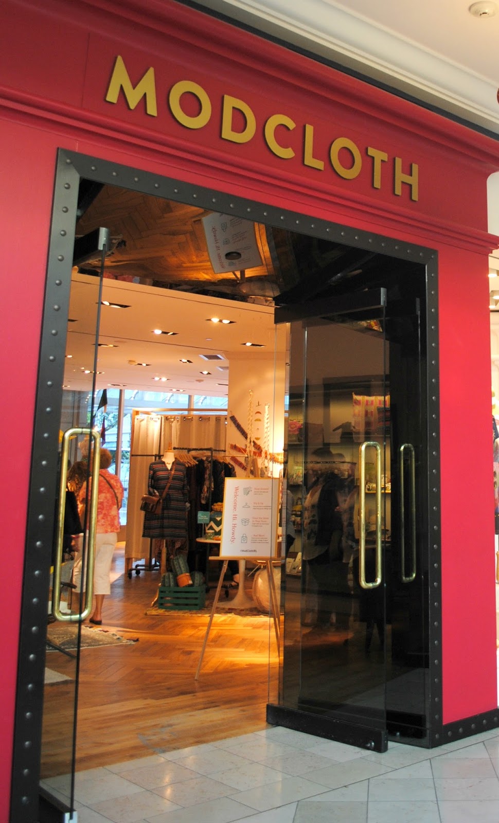 Fizzy Party Modcloth Comes To Portland