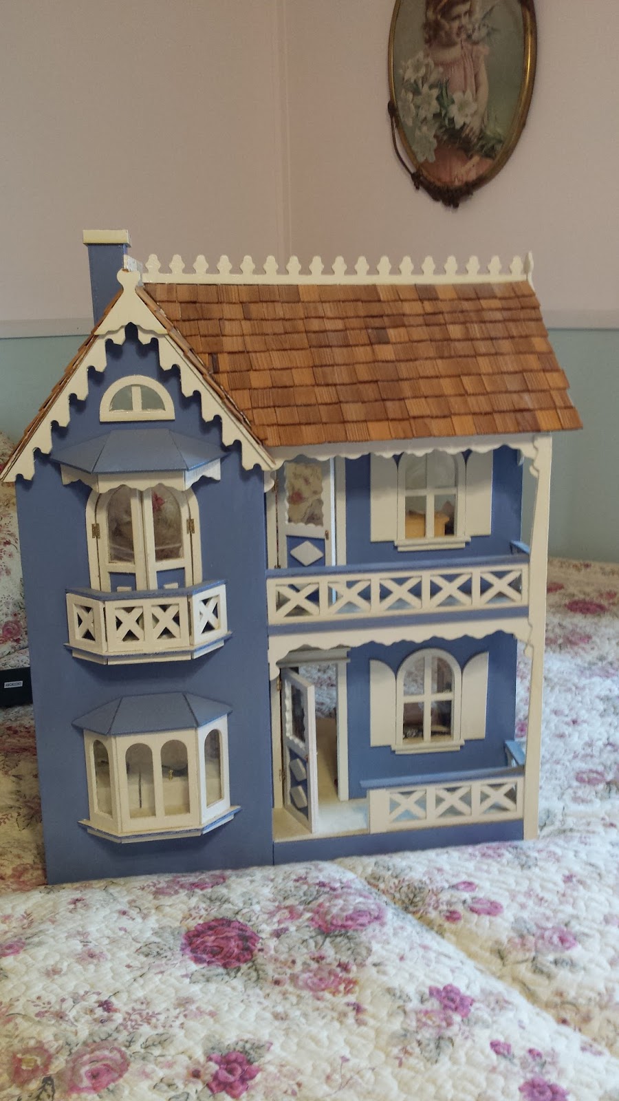 living from glory to glory How To Decorate A Miniature Doll House...