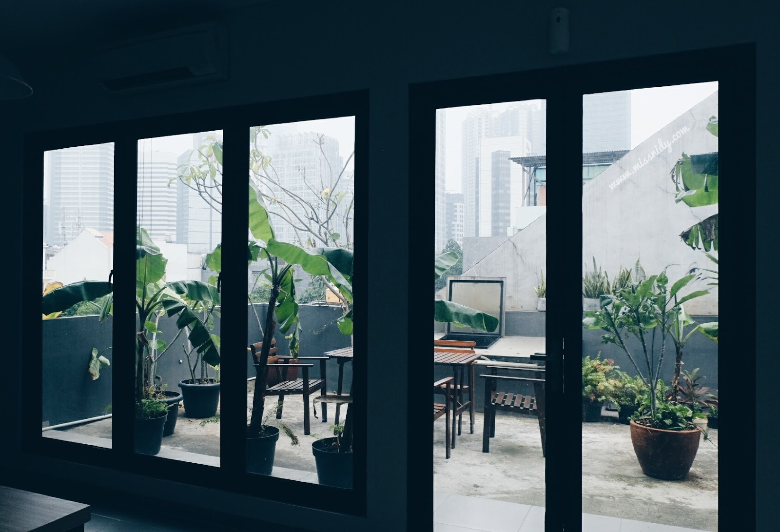 hotel murah dengan rooftop di jakarta hotel murah dengan rooftop di jakarta