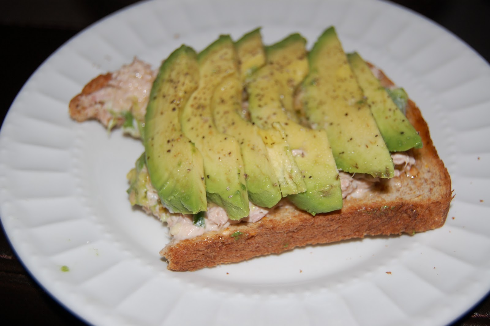 Saucy Kitchen Spicy Tuna and Avocado Sandwich