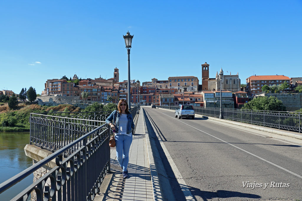 Puente de Tordesillas sobre el río Duero, Valladolid