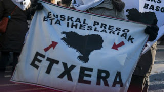 Presos de ETA atacan a las víctimas por denunciar los homenajes a la banda ETA, homenaje, banda, víctimas, presos