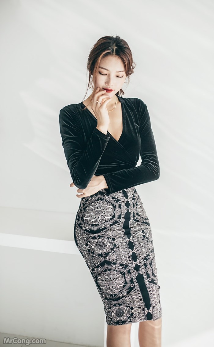 Beautiful Park Jung Yoon in the October 2016 fashion photo shoot (723 photos) photo 24-1