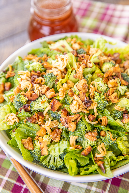 Crunchy Romaine Toss - CRAZY GOOD!!! Had this at a dinner party and everyone raved about it. I had to get the recipe so I could make it at home. SO easy to make and it tastes DELICIOUS!!! Romaine lettuce, broccoli, ramen noodles, butter, walnuts, red wine vinegar, vegetable oil, soy sauce, sugar, salt and pepper. Great for dinner parties and potlucks! We make this at least once a month! SO good! #salad #sidedish #vegetables #romainelettuce #broccoli Crunchy Romaine Toss - CRAZY GOOD!!! Had this at a dinner party and everyone raved about it. I had to get the recipe so I could make it at home. SO easy to make and it tastes DELICIOUS!!! Romaine lettuce, broccoli, ramen noodles, butter, walnuts, red wine vinegar, vegetable oil, soy sauce, sugar, salt and pepper. Great for dinner parties and potlucks! We make this at least once a month! SO good! #salad #sidedish #vegetables #romainelettuce #broccoli