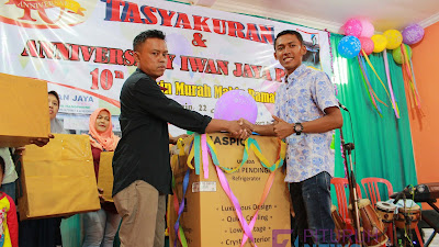 Annyversery 10th Iwan Jaya Phone, Buka Dua Cabang Lagi