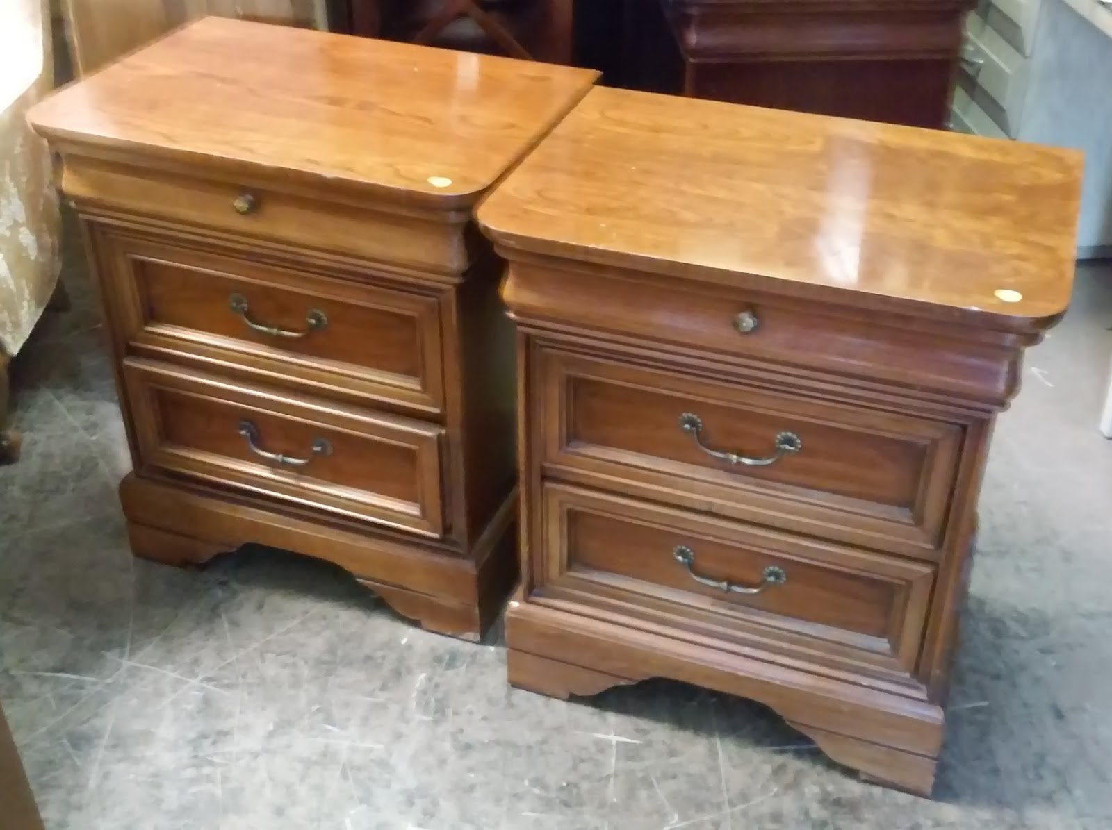 UHURU FURNITURE & COLLECTIBLES SOLD Lexington Cherry Nightstands 75