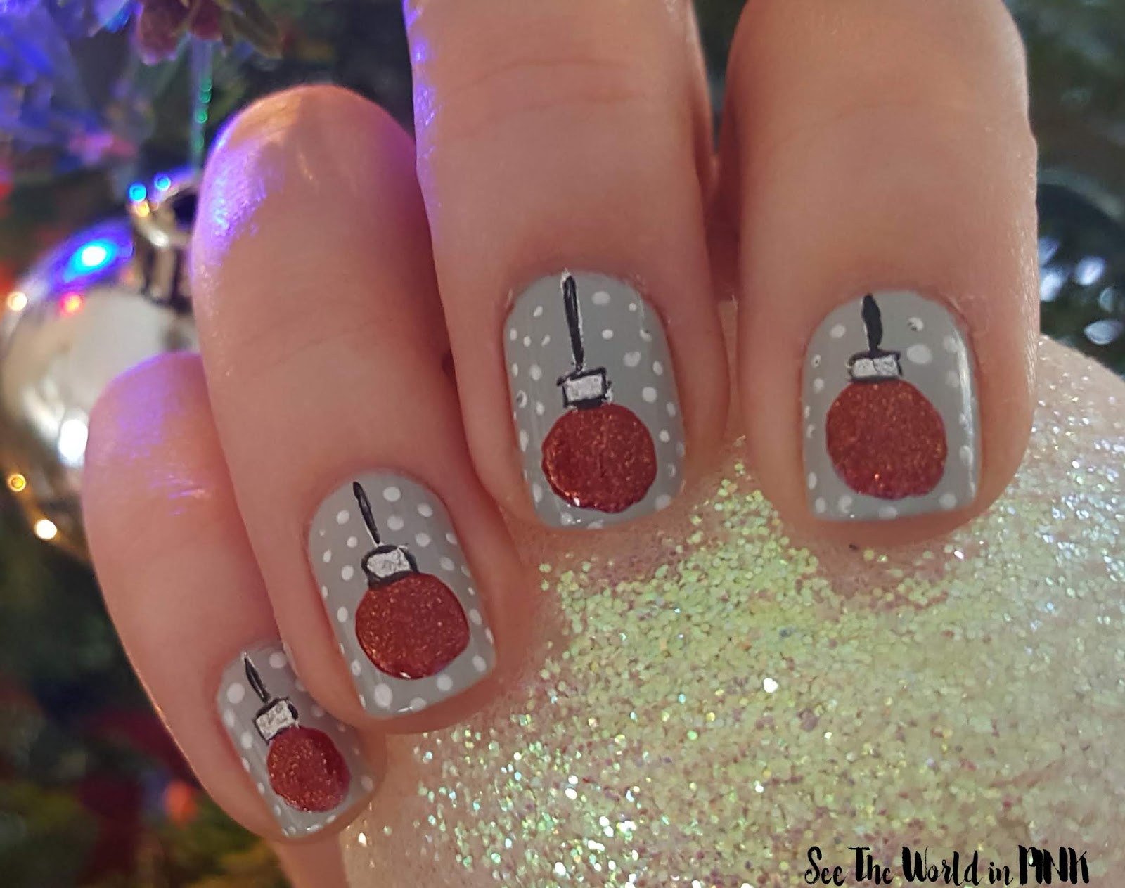 Manicure Monday - Christmas Ornament Nail Art! 