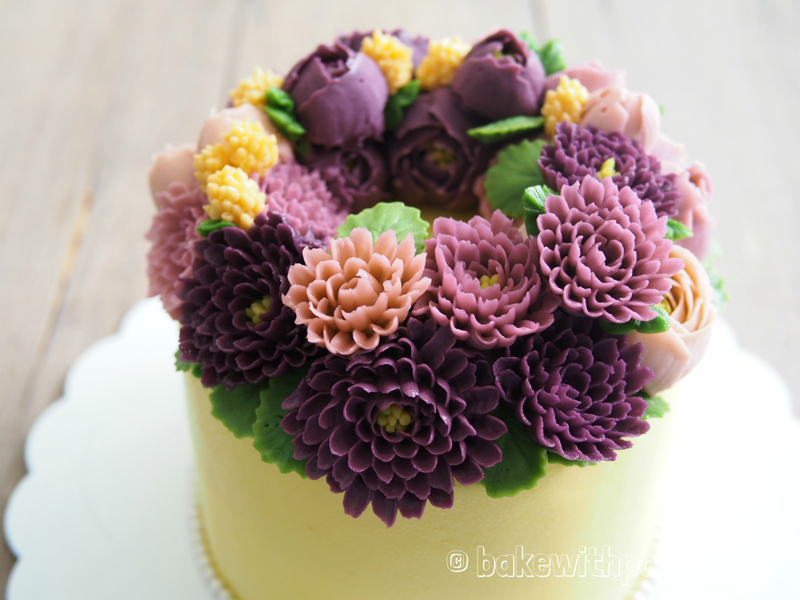 Korean Style Buttercream Flowers Cake 9 BAKE WITH PAWS