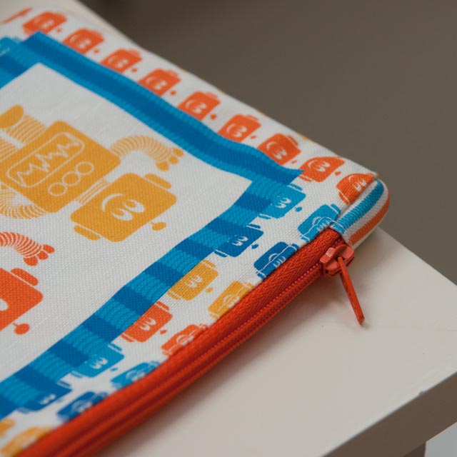 Shelley Made Zippered Pencil Case Instructions