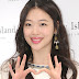 Choi Sulli at Thursday Island's signing event