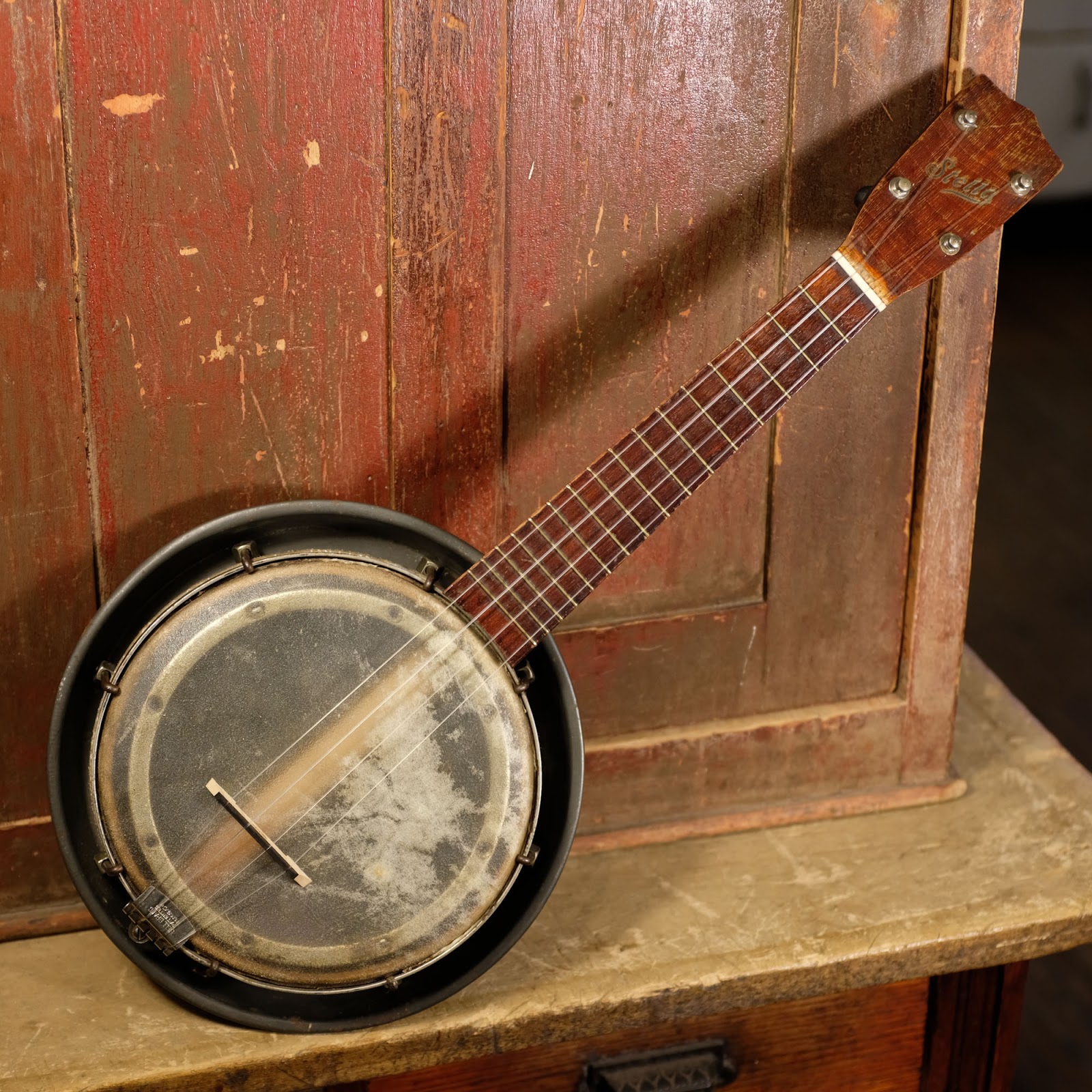Back in the Shack 1920s Stella Resonator Banjo Uke