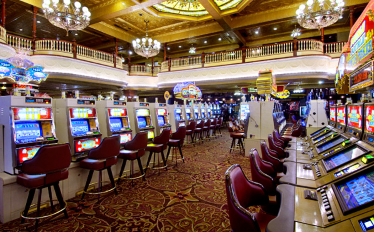 Let's Talk Wood: Finding your (woodworking) home in Las Vegas