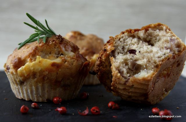 sajtos-rozmaringos muffin