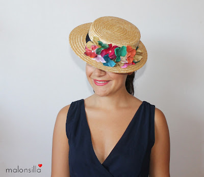 Tocado sombrero flores copa baja desmontable colores otoñales azul marino